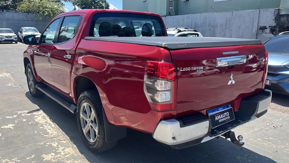 mitsubishi l200 triton 2.4 16v turbo diesel sport hpe cd 4p 4x4 automatico 2022