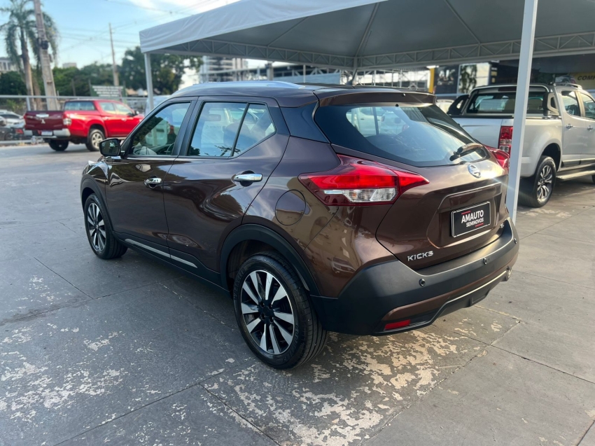 nissan kicks 1.6 16v flexstart sl 4p xtronic flex automatico 2021