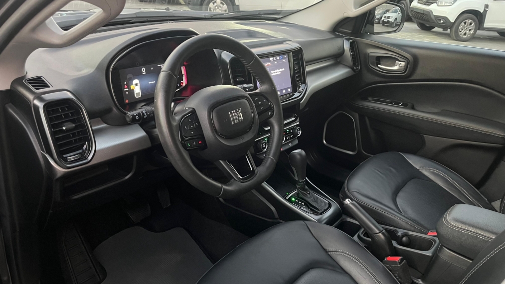 fiat toro 1.3 turbo 270 flex volcano at6 4p automatico 202316