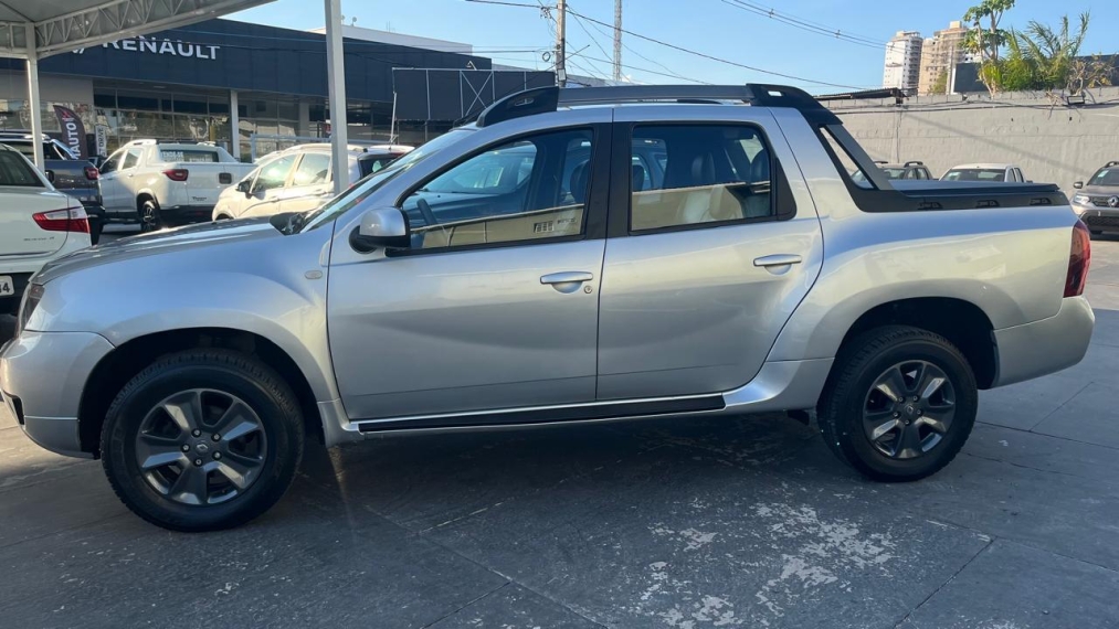 renault duster oroch 2.0 16v flex dynamique 4p automatico 20175