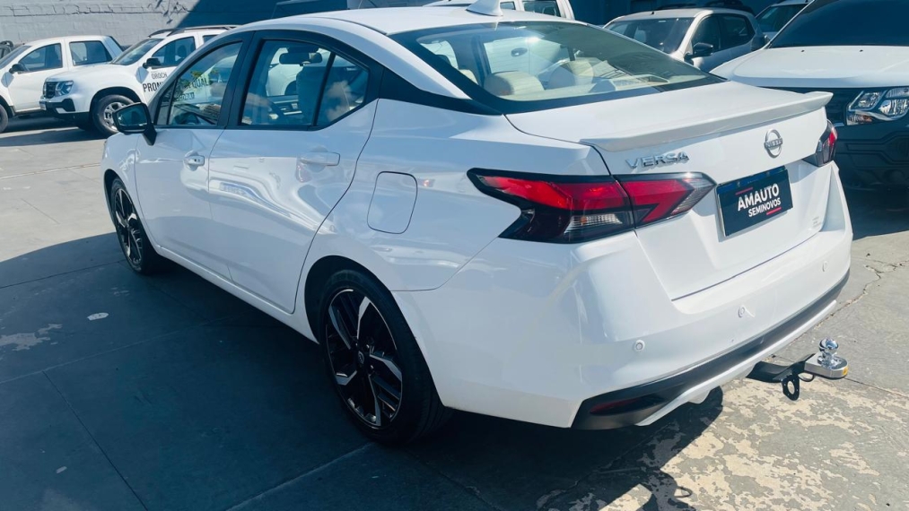 nissan versa 1.6 16v flex exclusive xtronic 4p automatico 20249