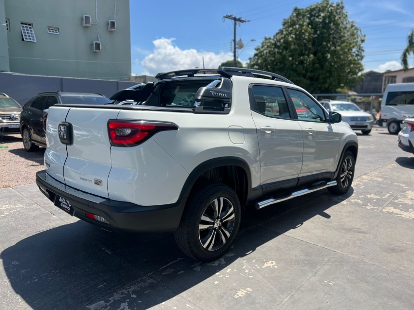 fiat toro 1.3 turbo 270 flex freedom at6 4p automatico 20234