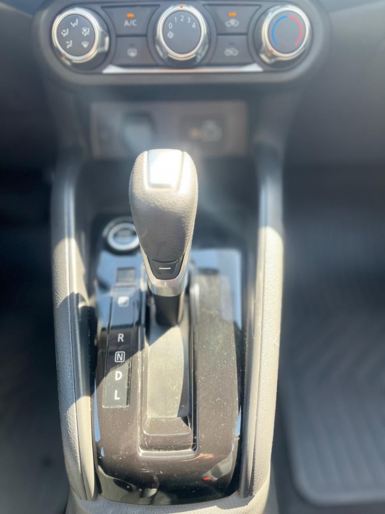 nissan versa 1.6 16v flex advance xtronic 4p automatico 202511