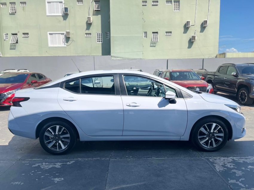 nissan versa 1.6 16v flex advance xtronic 4p automatico 20254