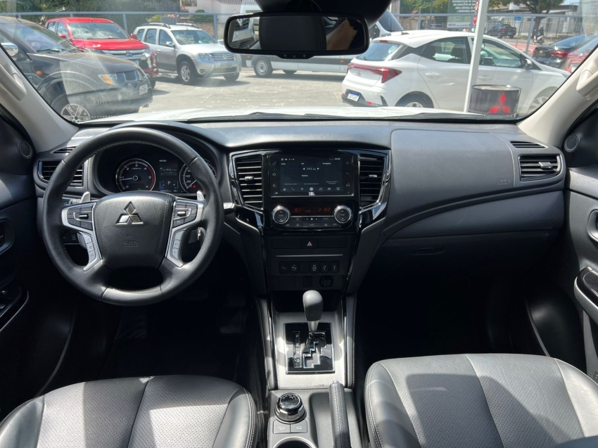 mitsubishi l200 triton 2.4 16v turbo diesel sport hpe-s cd 4p 4x4 automatico 20247