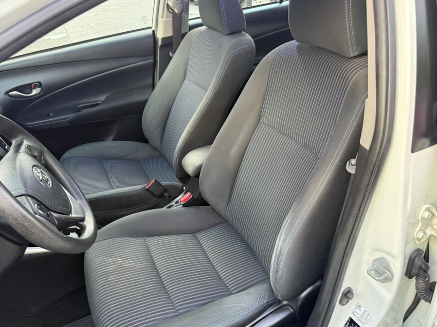 toyota yaris 1.3 16v flex xl plus tech multidrive 5p automatico 20207