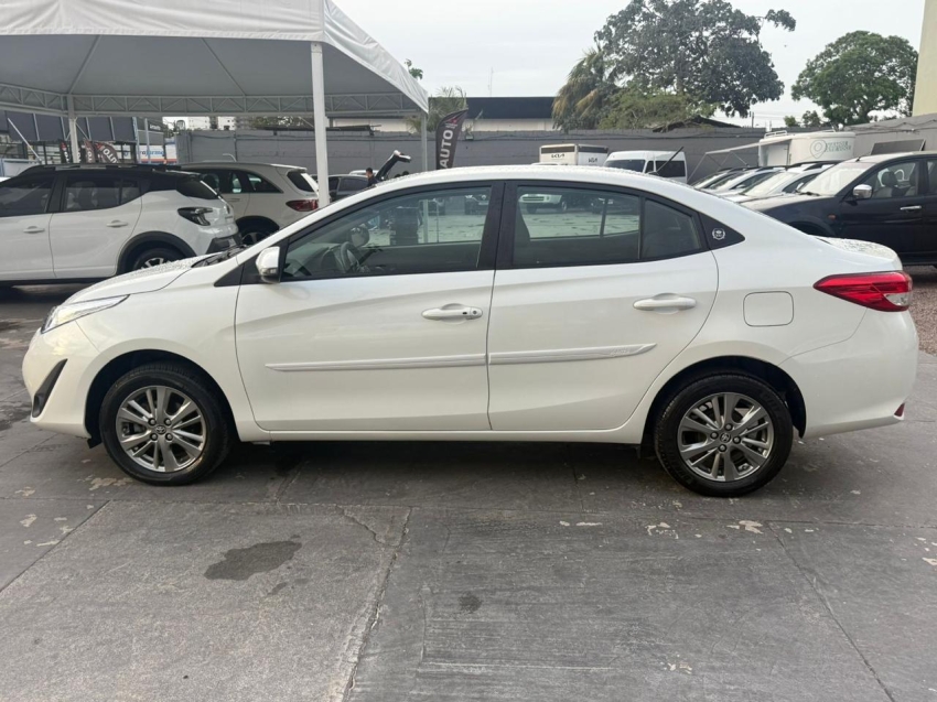 toyota yaris 1.3 16v flex xl plus tech multidrive 5p automatico 20203