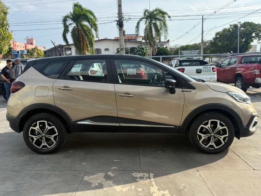 renault captur 1.3 tce flex iconic x-tronic gasolina 5p automatico 20221