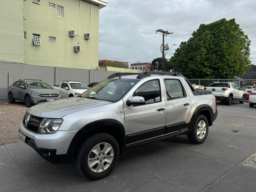 renault duster oroch 1.6 16v flex expression 4p manual gasolina 20172