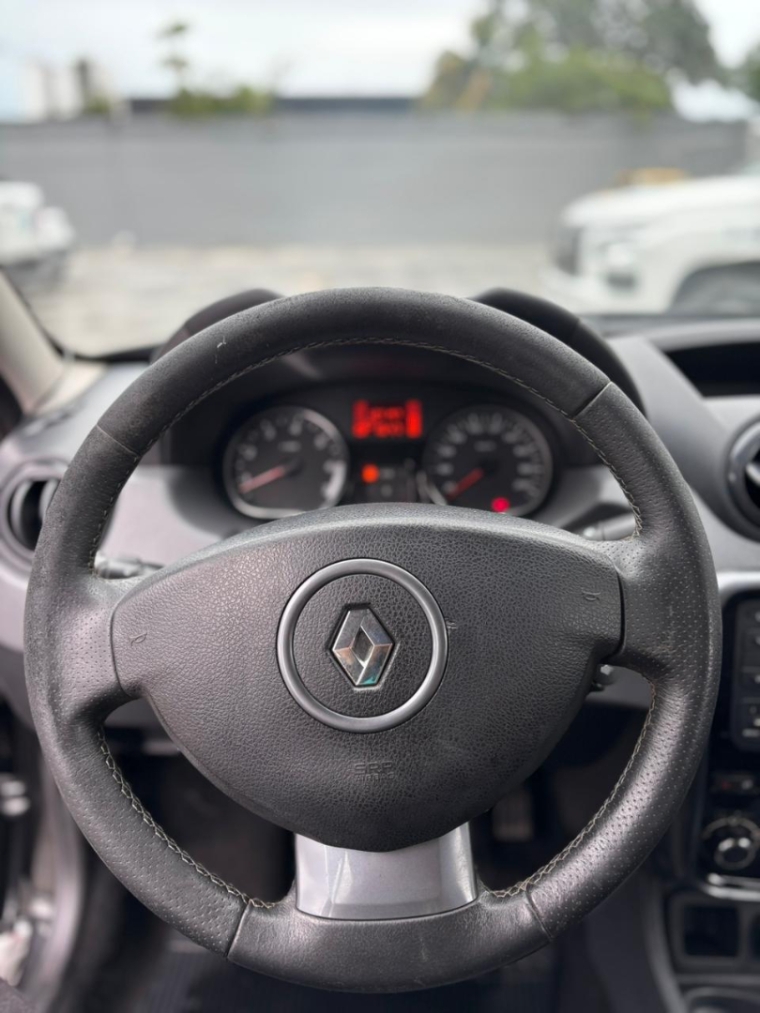 renault duster 2.0 tech road 4x2 16v flex 4p automatico 5p 20137
