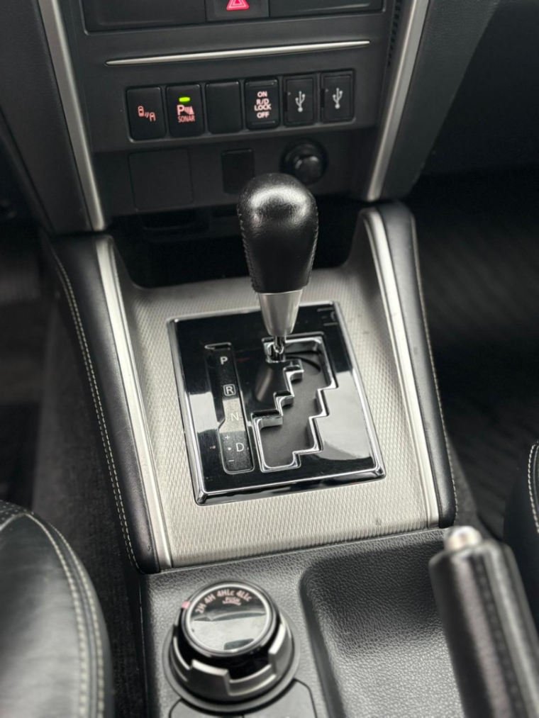 mitsubishi l200 triton 2.4 16v turbo diesel sport hpe cd 4p 4x4 automatico 20219