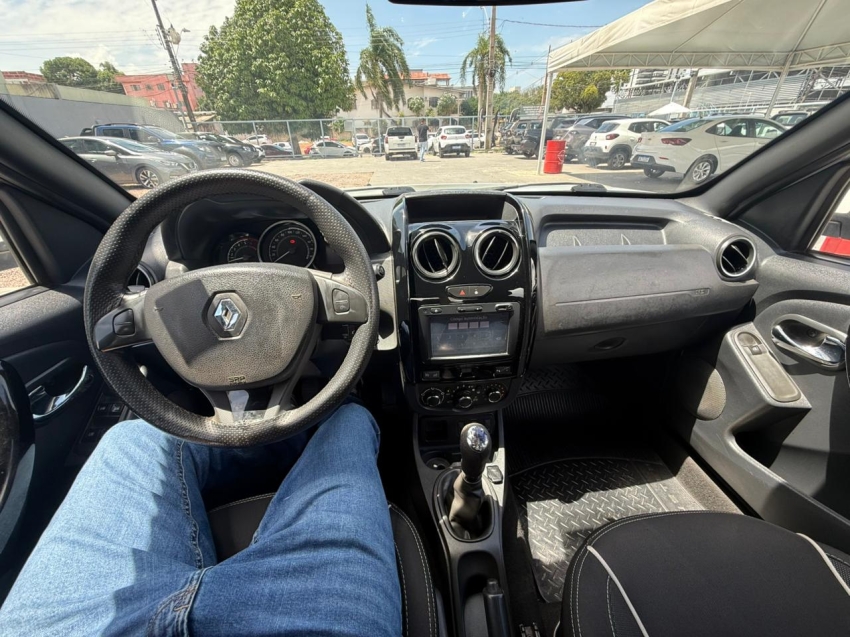 renault duster oroch 1.6 16v sce flex dynamique manual 4p 20195