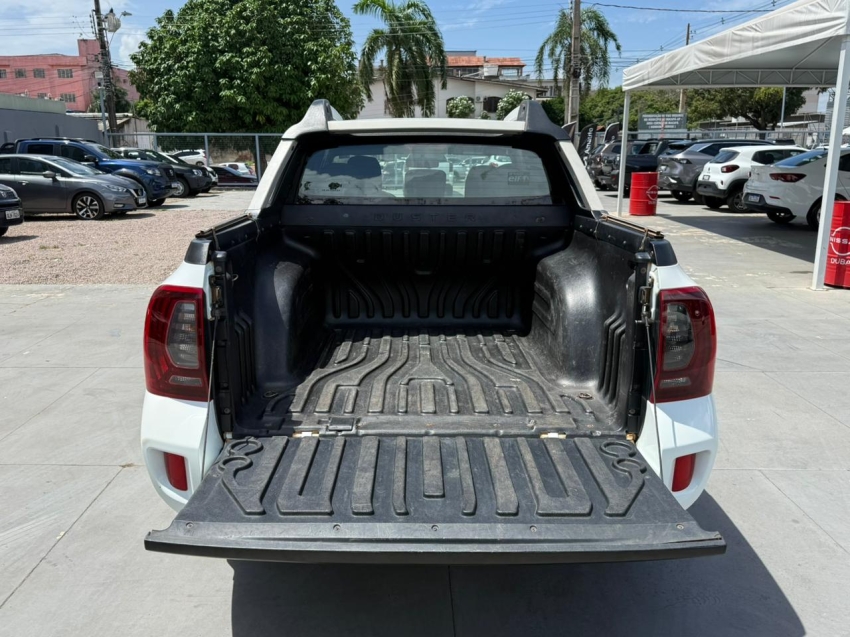 renault duster oroch 1.6 16v sce flex dynamique manual 4p 20194