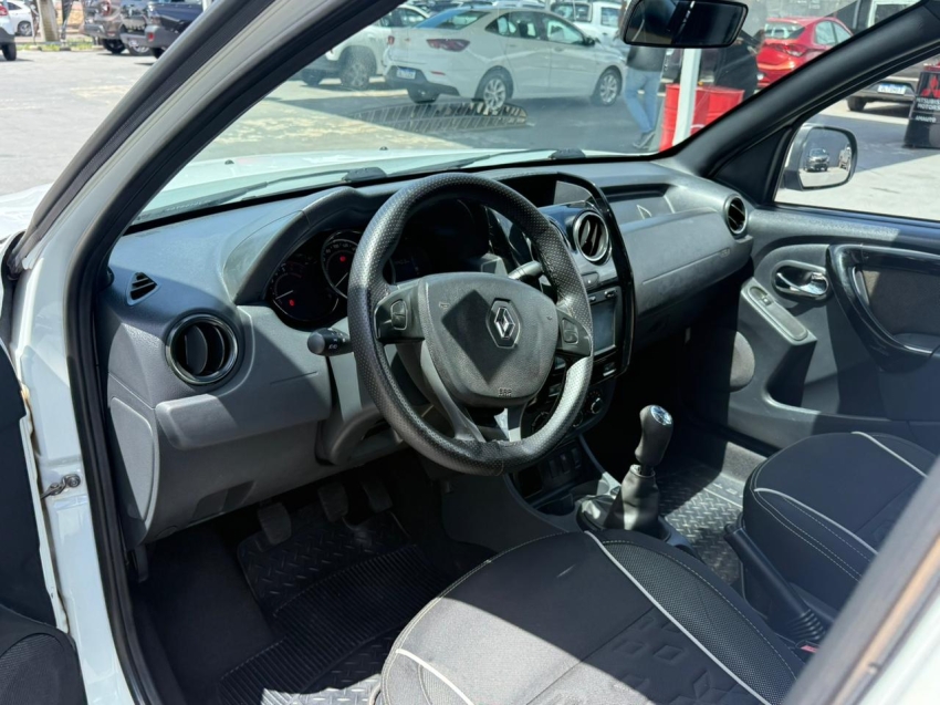 renault duster oroch 1.6 16v sce flex dynamique manual 4p 20196