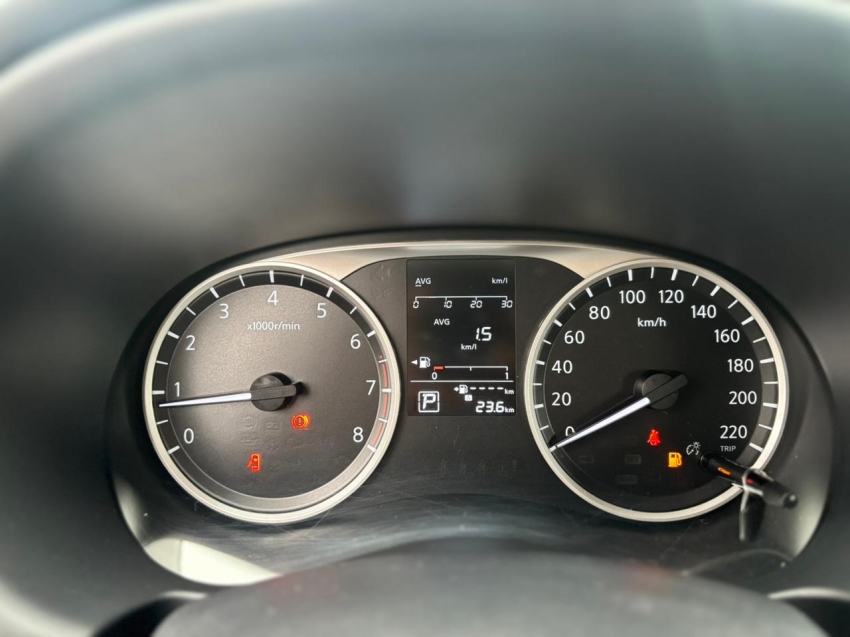 nissan kicks play 1.6 16v flexstart sense xtronic flex 4p automatico 20256