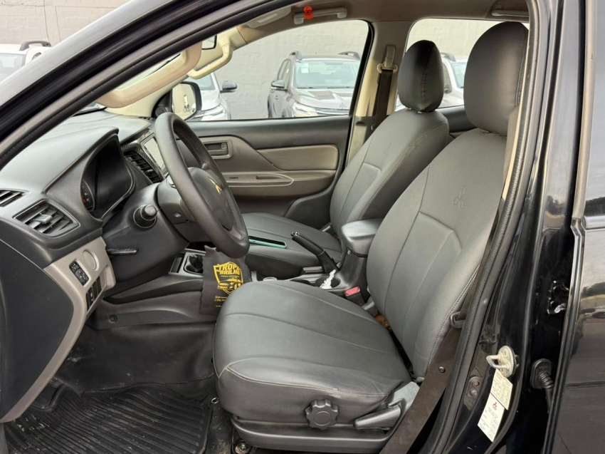 mitsubishi l200 triton 2.4 16v turbo diesel sport glx cd 4p 4x4 manual 2.0 20205