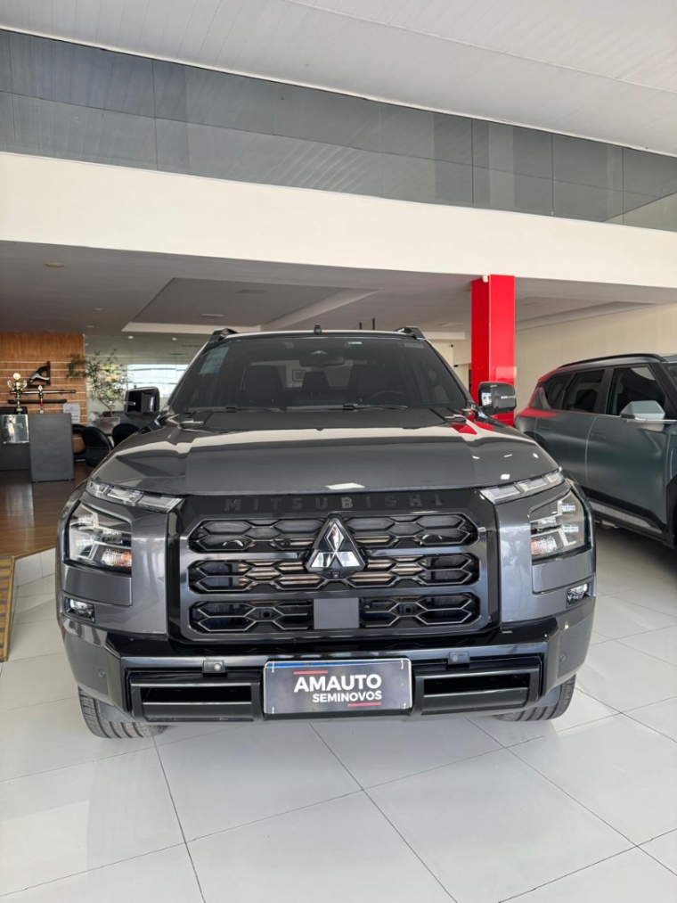 mitsubishi triton 2.4 biturbo diesel cd gl 4x4 automatico 4p 20261