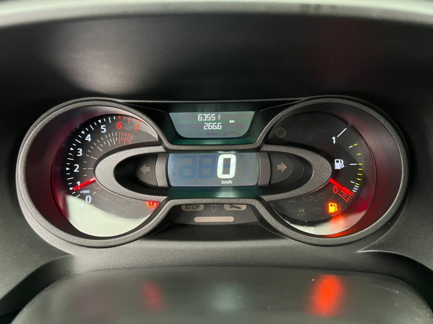 renault oroch 1.6 16v sce flex pro manual 4p 202310