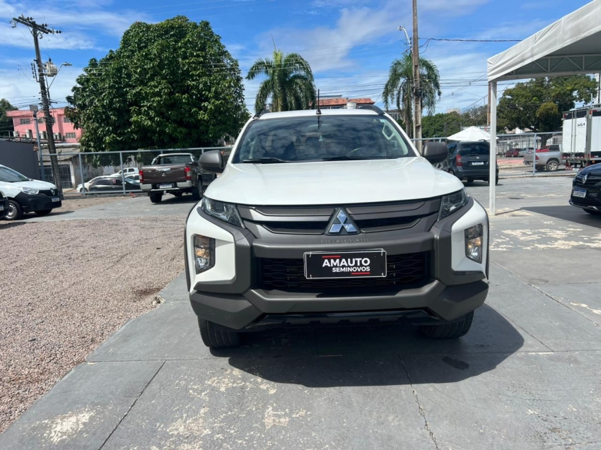 mitsubishi l200 triton 2.4 16v turbo diesel sport gls cd 4p 4x4 automatico 20243