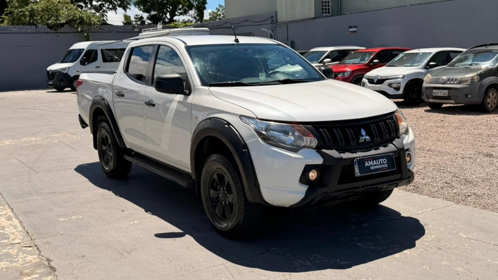 mitsubishi l200 triton 2.4 16v turbo diesel outdoor glx cd 4x4 manual 4p 20224