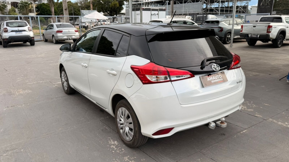 toyota yaris 1.5 16v flex xl multidrive 4p automatico 20233