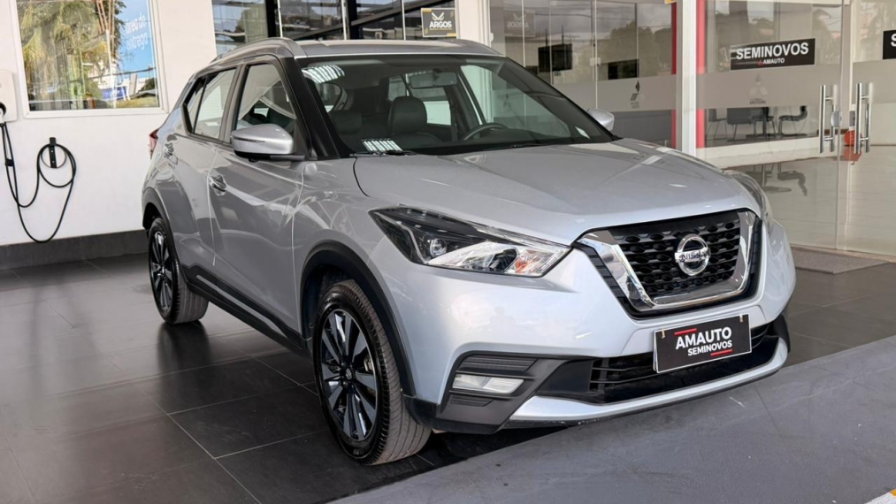 nissan kicks 1.6 16v flexstart sl 4p xtronic flex automatico 20201