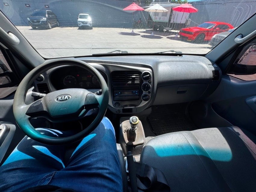 kia bongo 2.5 td diesel std cs manual 2p 20187