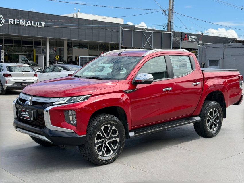 mitsubishi l200 triton 2.4 16v turbo diesel sport hpe-s cd 4p 4x4 automatico 2025