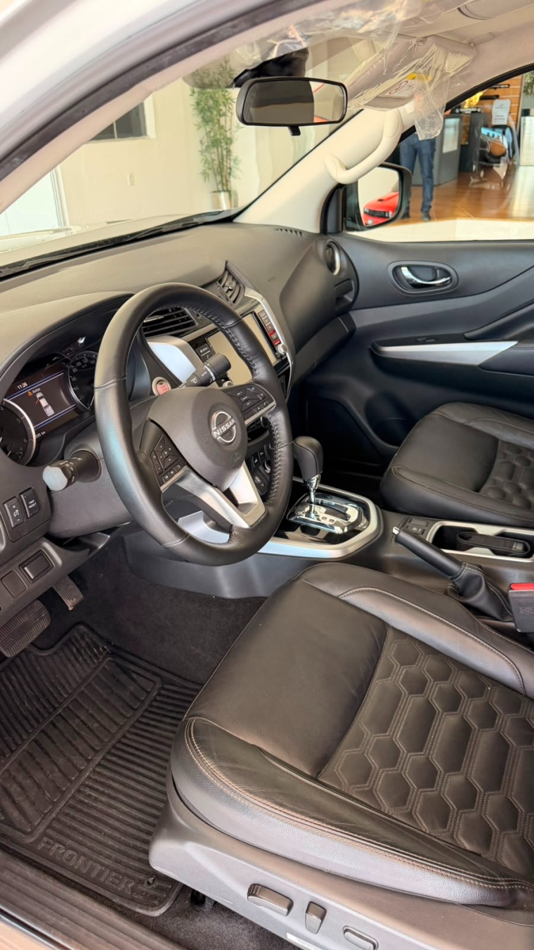 nissan frontier 2.3 16v turbo diesel xe cd 4x4 automatico 4p 20246