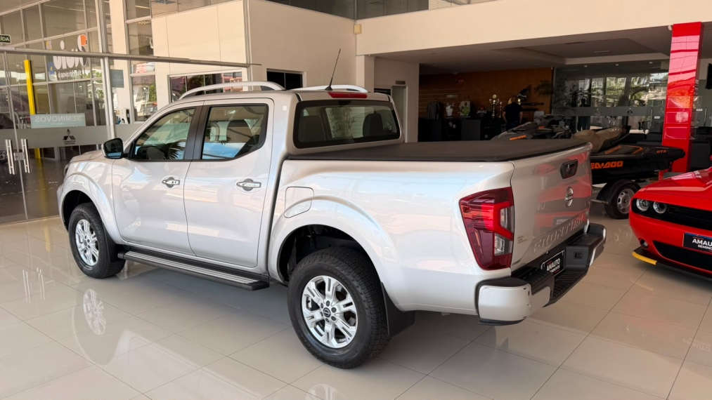 nissan frontier 2.3 16v turbo diesel xe cd 4x4 automatico 4p 20244