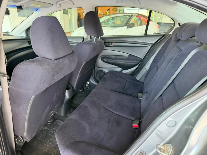 honda city 1.5 lx 16v flex 4p automatico 20135