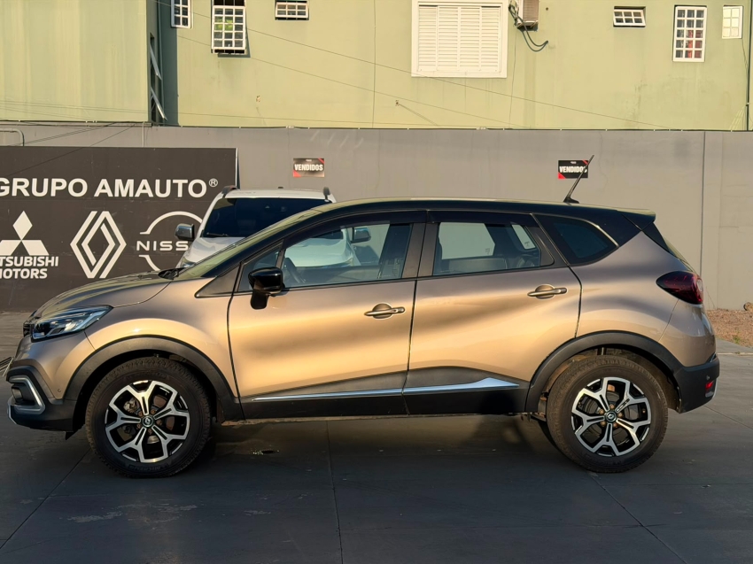 renault captur 1.3 tce flex iconic x-tronic 4p automatico 20222