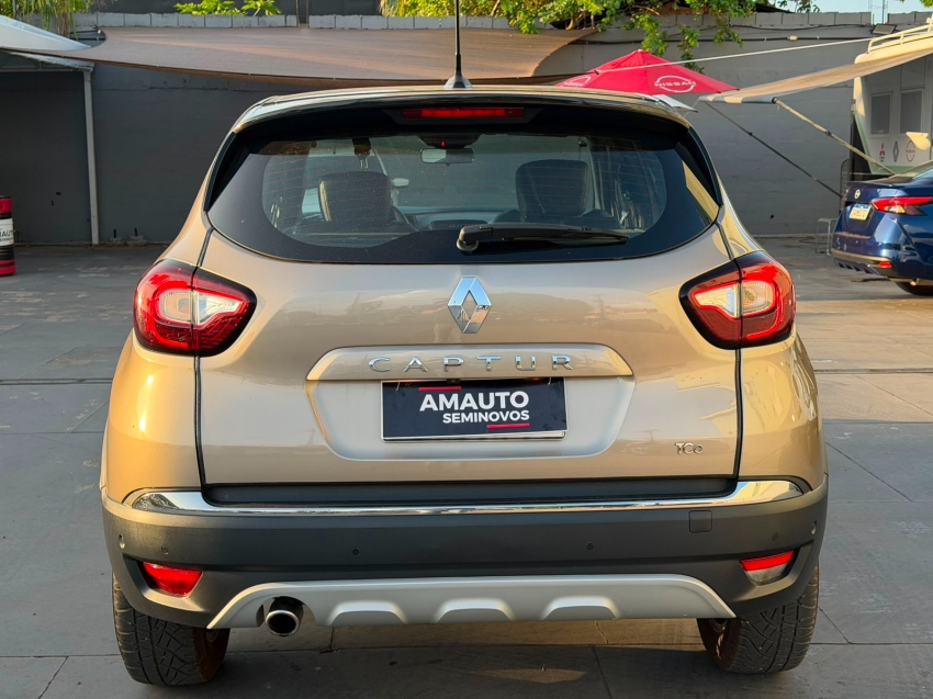renault captur 1.3 tce flex iconic x-tronic 4p automatico 20223