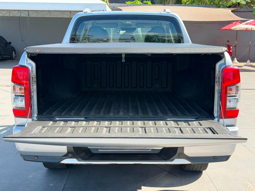 mitsubishi triton 2.4 biturbo diesel hpe-s 4x4 automatico 4p 20244