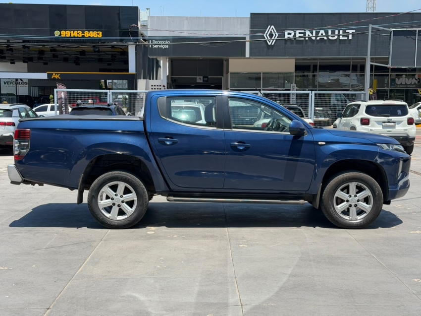 mitsubishi l200 triton 2.4 16v turbo diesel sport gls cd 4p 4x4 automatico 20222