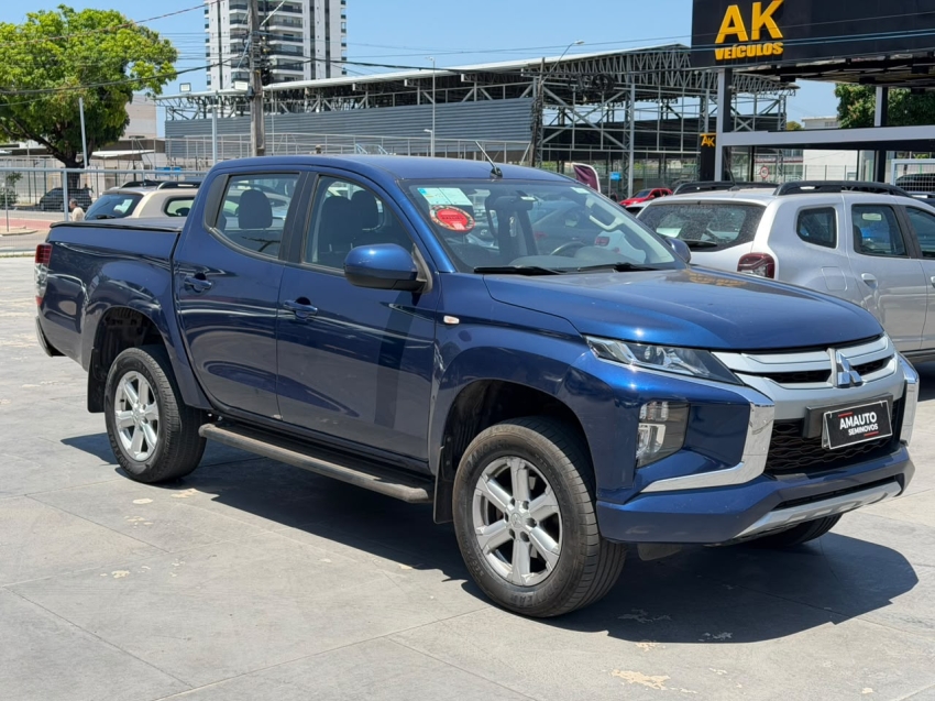 mitsubishi l200 triton 2.4 16v turbo diesel sport gls cd 4p 4x4 automatico 20220