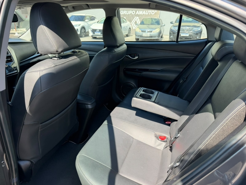 toyota yaris 1.5 16v flex sedan xls connect multidrive 4p automatico 20227