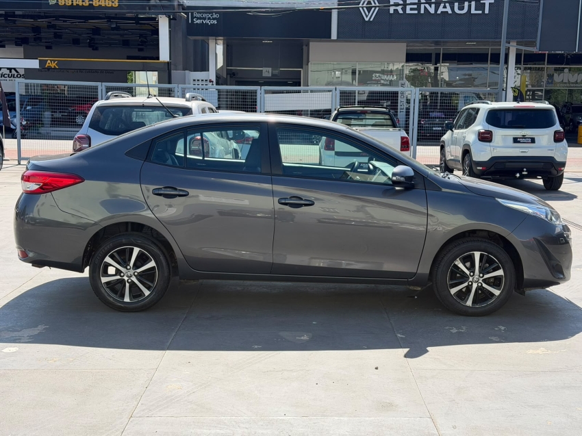 toyota yaris 1.5 16v flex sedan xls connect multidrive 4p automatico 20223