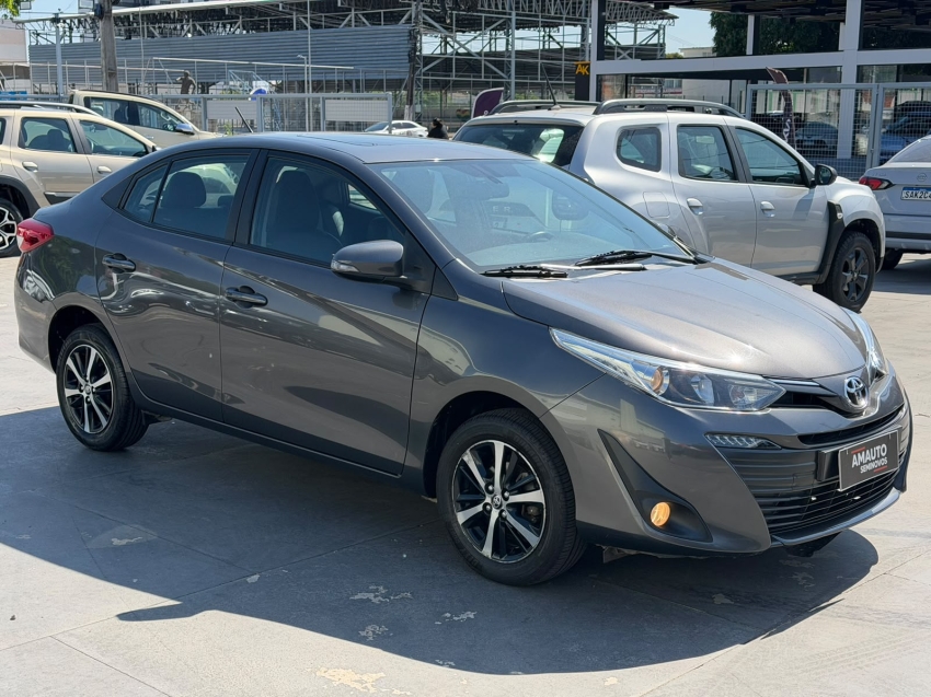 toyota yaris 1.5 16v flex sedan xls connect multidrive 4p automatico 20220