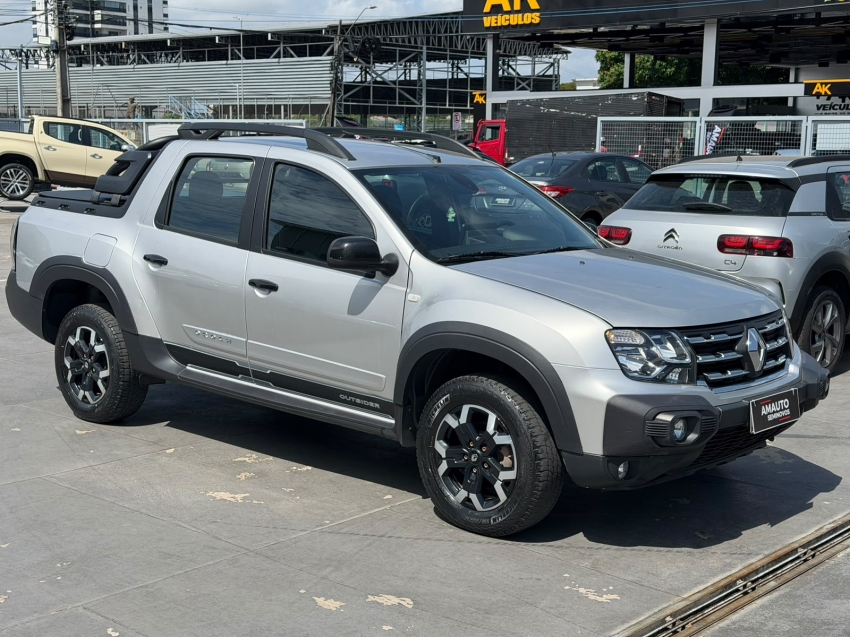 renault oroch 1.3 tce flex outsider x-tronic 4p automatico 20250