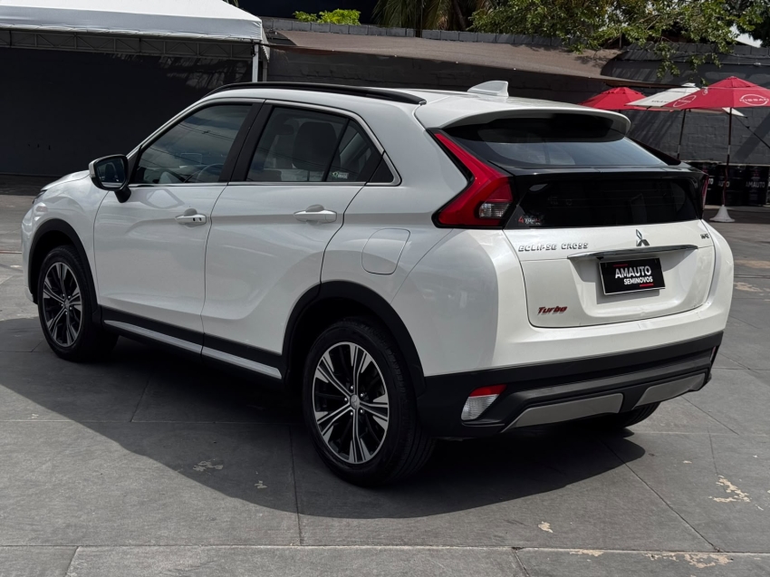 mitsubishi eclipse cross 1.5 mivec turbo gasolina hpe cvt flex 4p automatico 20223
