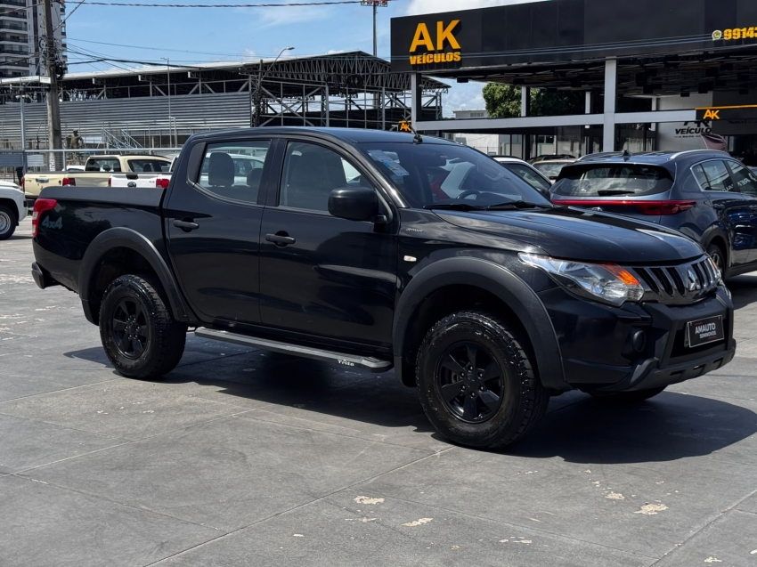 mitsubishi l200 triton 2.4 16v turbo diesel gls cd 4x4 automatico 4p 20220
