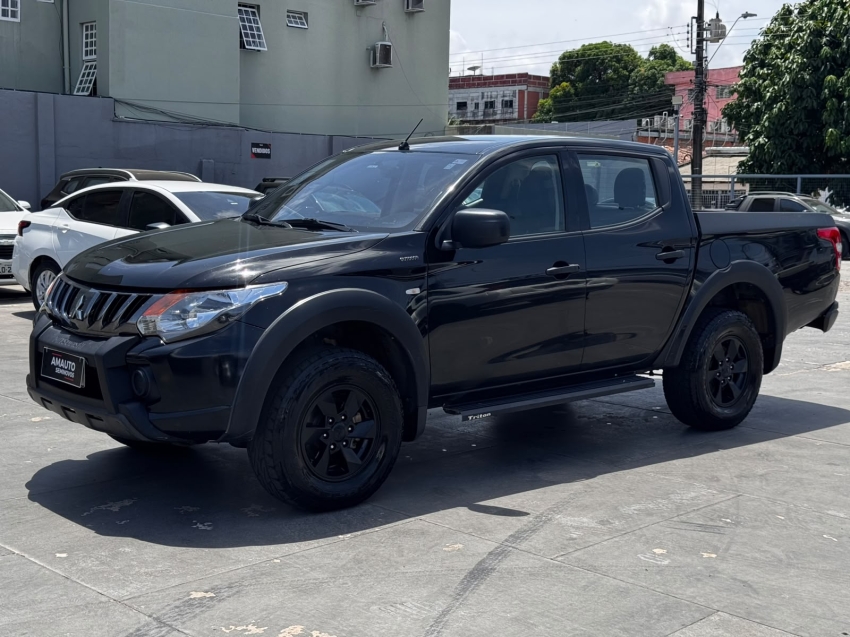mitsubishi l200 triton 2.4 16v turbo diesel gls cd 4x4 automatico 4p 20221