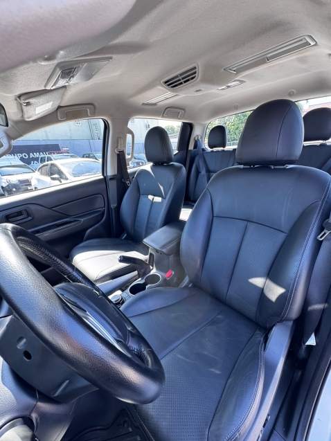 mitsubishi l200 triton 2.4 turbo diesel 4x4 at sport outdoor 4p automatico 20257