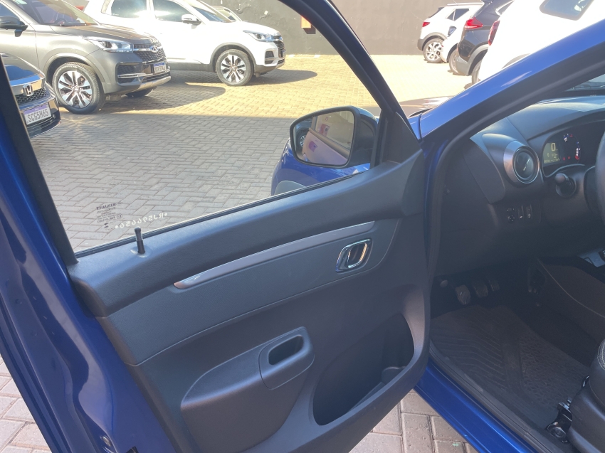 kwid outsider 1.0 manual flex