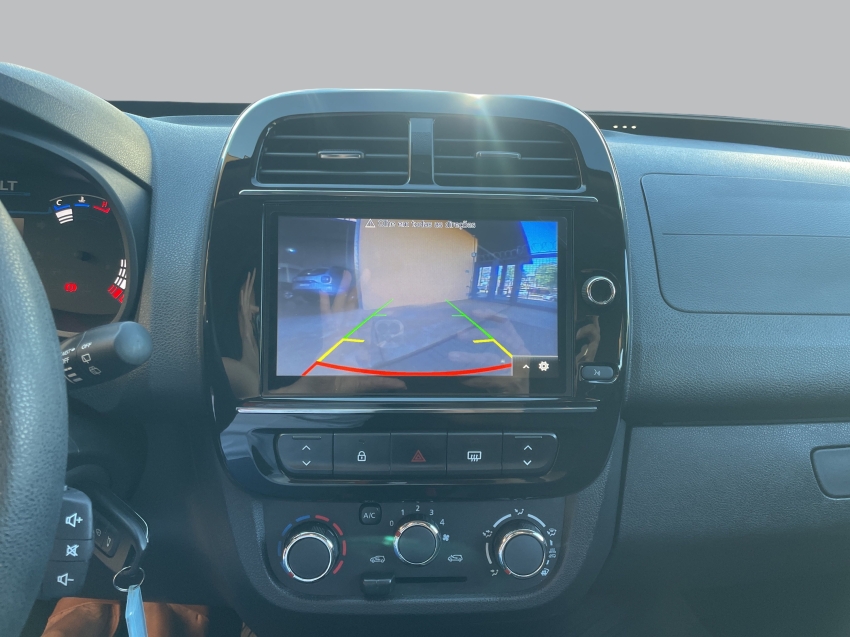 kwid outsider 1.0 manual flex