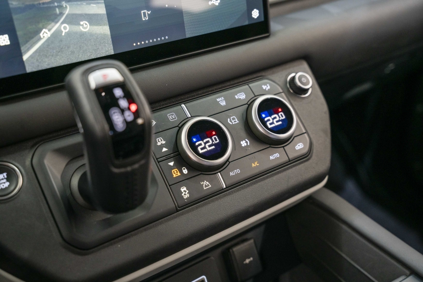 DEFENDER 2.0 P400e MHEV 110 X-DYNAMIC HSE AWD10