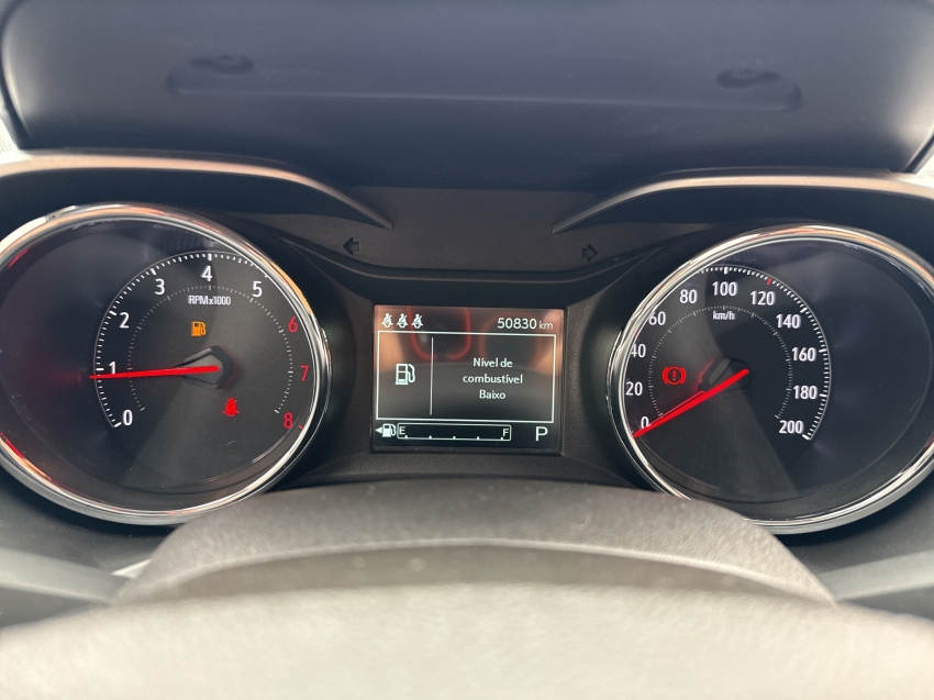 tracker 1.0 turbo flex lt automatico