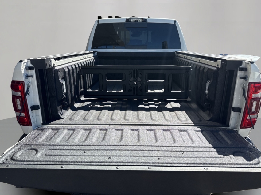 ram 3500 6.7 longhorn cd 4x4 automatico