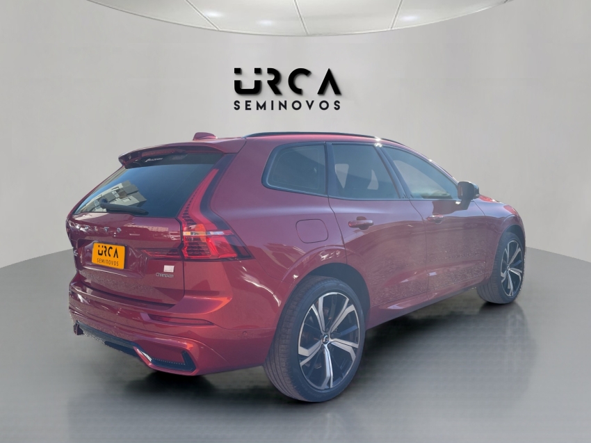 xc60 2.0 t8 recharge ultimate dark awd geartronic